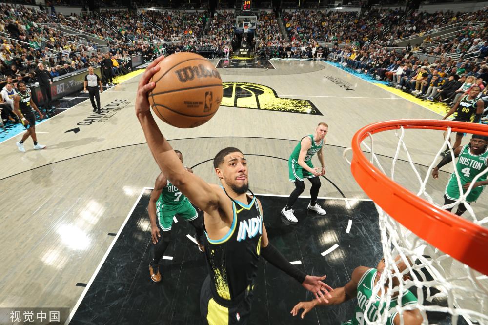 线的防守作 线的防守作